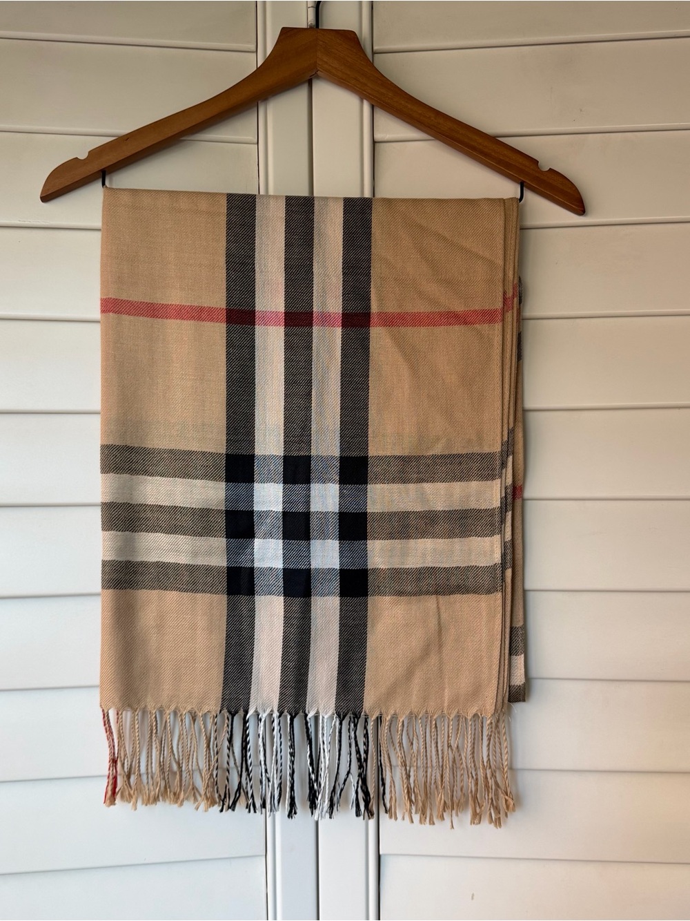 Checkered Scarf Beige Black Red Fringe